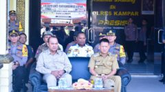 Pj Bupati Hambali Ikuti Apel Sinergitas TNI Polri di Mapolres Kampar